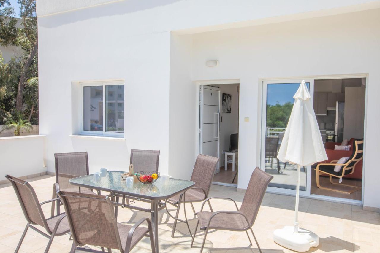 Panayia Sea View Apts Protaras Extérieur photo